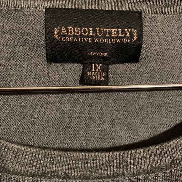 ✨SUPER SOFT✨ Polka Dot Sweater - Picture 2 of 3